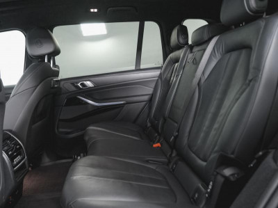 BMW X7 xDrive30d Steptronic (249 л.с.)