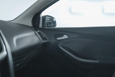 Ford Focus 1.6 PowerShift (125 л. с.)