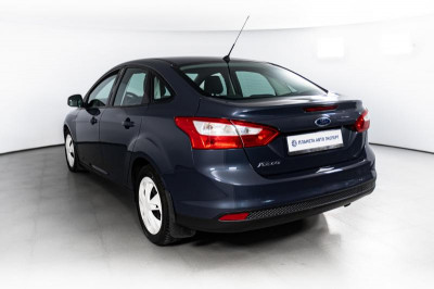 Ford Focus 1.6 PowerShift (125 л. с.)