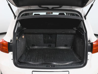 Volkswagen Tiguan 1.4 TSI BlueMotion MT (122 л. с.)