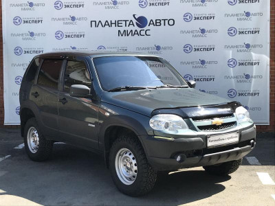 Chevrolet niva Niva 1.7 MT (79,6 л. с.)