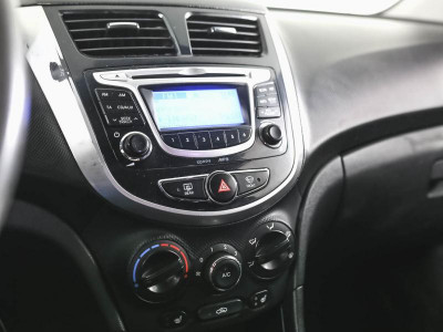 Hyundai Solaris 1.6 MT (123 л. с.)