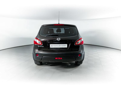 Nissan Qashqai 2.0 CVT (141 л. с.)