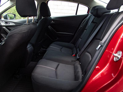 Mazda 3 1.5 AT (120 л.с.)