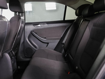 Volkswagen Jetta 1.4 TSI MT (122 л. с.)