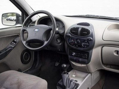 LADA Kalina 1.4 MT 16 кл (89 л. с.)
