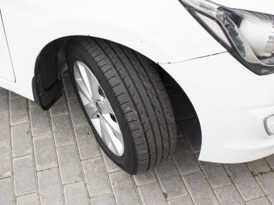 Hyundai Solaris 1.6 AT (123 л. с.)
