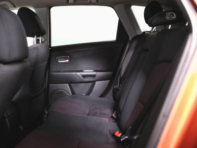 Mazda 3 1.6 MT (105 л. с.)