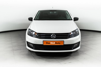 Volkswagen Polo 1.6 MPI AT (110 л. с.)