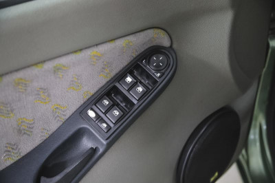 LADA Kalina 1.4 MT 16 кл (Евро-3) (89 л. с.)