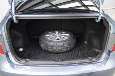 Kia Rio 1.6 6MT (123 л. с.)