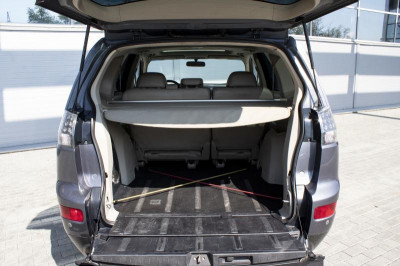 Mitsubishi Outlander 3.0 AT 4WD (220 л. с.)