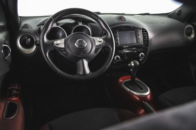 Nissan Juke 1.6 CVT (117 л. с.)