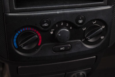 Chevrolet Aveo 1.2 MT (72 л.с.)