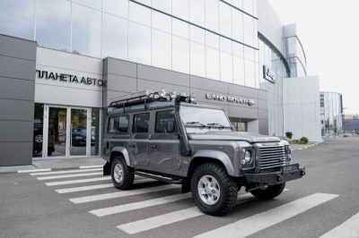Land Rover Defender 2,4d MT (122 л.с.) 4WD