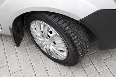 Ford Fiesta 1.4 AT (80 л.с.)
