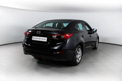 Mazda 3 1.6 AT (104 л. с.)