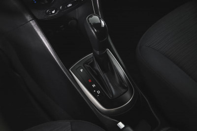 Hyundai Solaris 1.6 AT (123 л. с.)