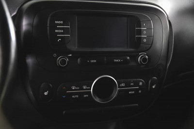 Kia Soul 1.6 MT (124 л.с.)