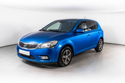 Kia Ceed 1.6 AT (122 л. с.)