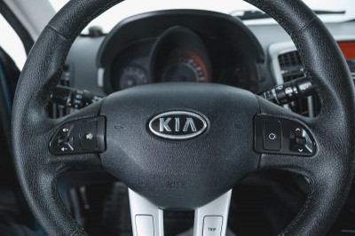 Kia Ceed 1.6 AT (122 л. с.)