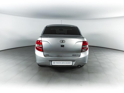 LADA Granta седан 1.6 MT 16кл (98 л. с.)