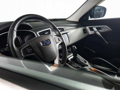 Geely Atlas 2.4 6AT 4WD (149 л.с.)