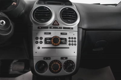 Opel Corsa 1.2 AMT (85 л. с.)