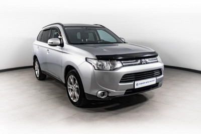 Mitsubishi Outlander 2.0 CVT 4WD (146 л. с.)