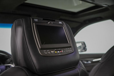 Cadillac Escalade 6.2 AT (409 л.с.) 4WD