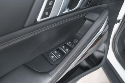 BMW X6 3.0 л, (340 л.с.), бензин, АКПП, (4WD)