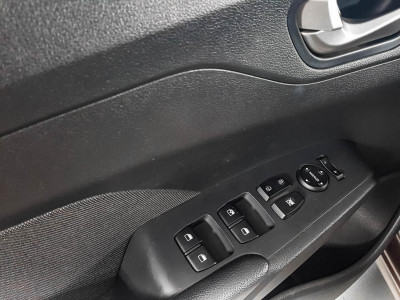 Hyundai Solaris 1.6 AT (123 л.с.)