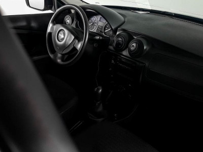 Nissan Almera 1.6 MT (102 л. с.)