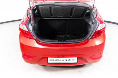 Hyundai Solaris 1.6 AT (123 л. с.)