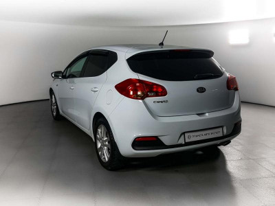 Kia Ceed 1.6 AT (129 л. с.)