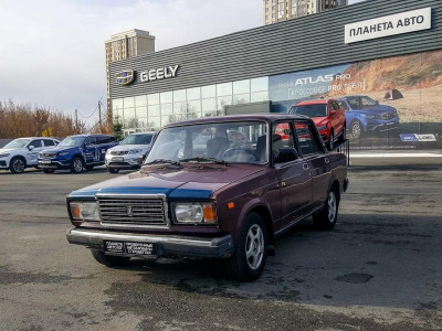 LADA 2107 1.6 MT (75 л. с.)