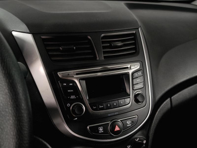 Hyundai Solaris Хетчбек 1.6 MT (123 л. с.)