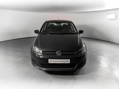Volkswagen Polo 1.6 MT (105 л. с.)